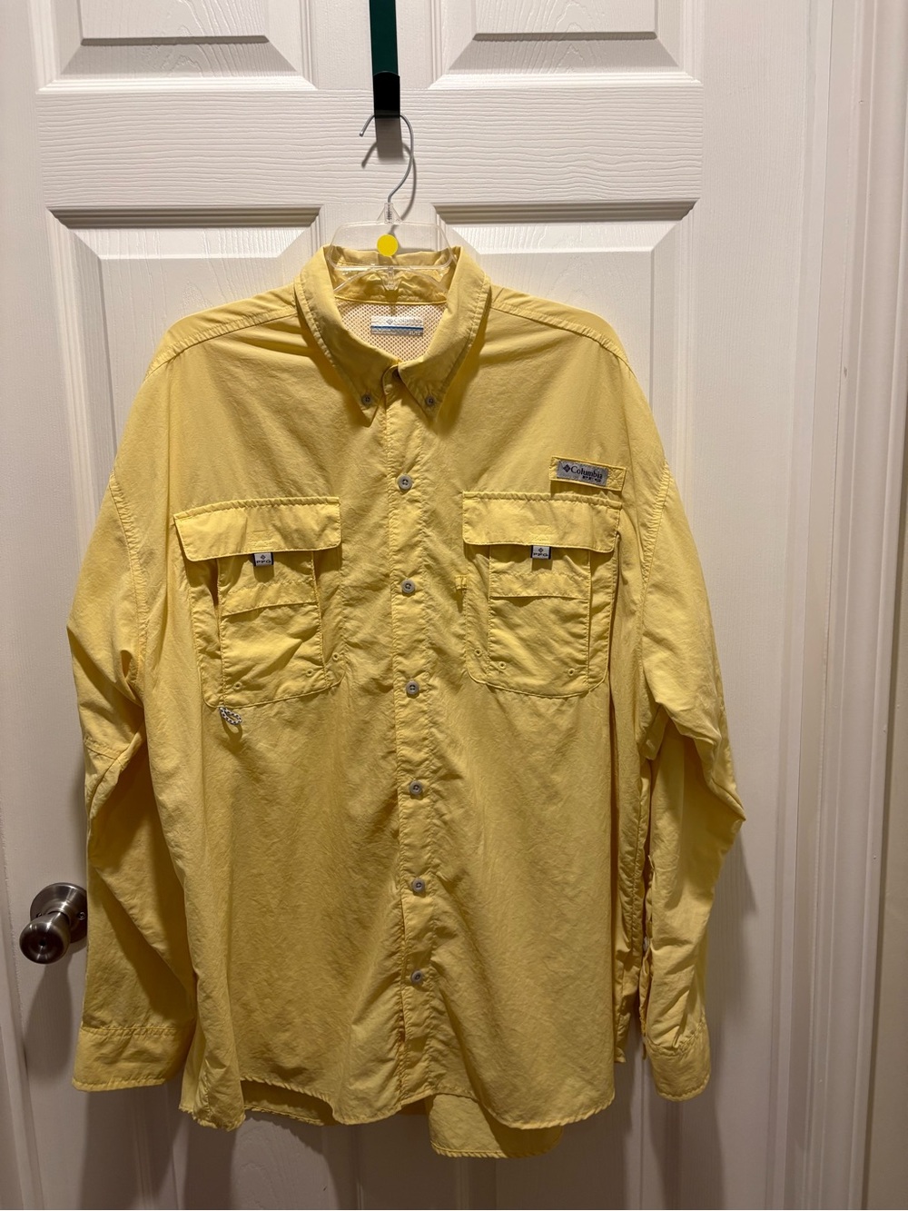 Columbia Men’s Yellow Long-Sleeve Button-Down Outdoor Shirt
